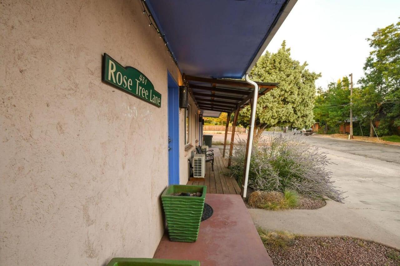 Charming 2 Bedroom Near Downtown - Rose Tree 1 Moab Exterior photo